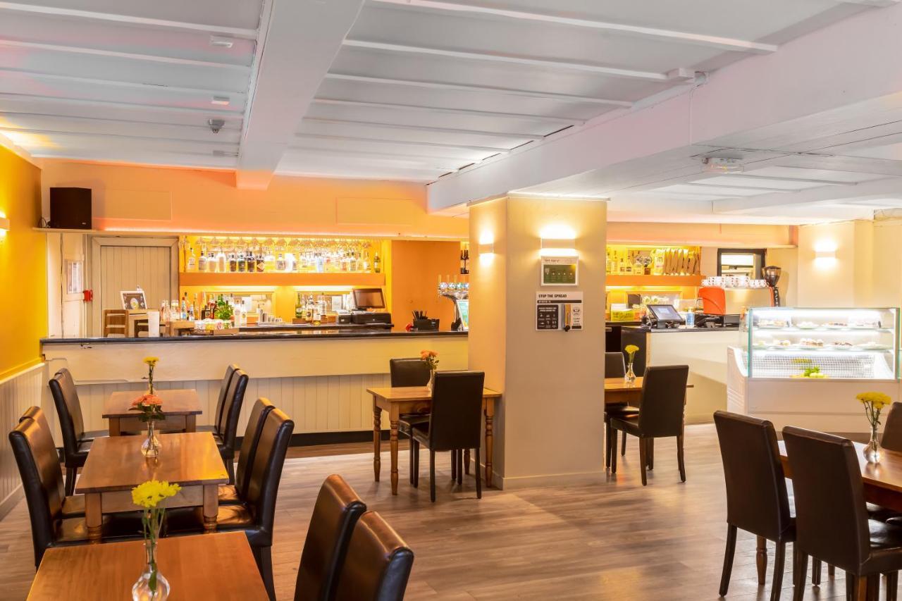 绿色酒店 金罗斯 外观 照片